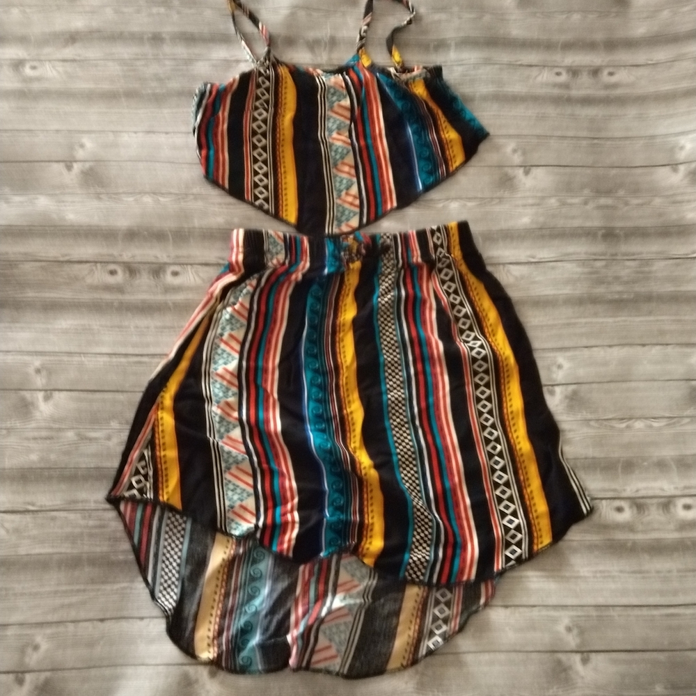 10/$40 SHEIN Colorful Striped 2pc. Kids Skirt Set